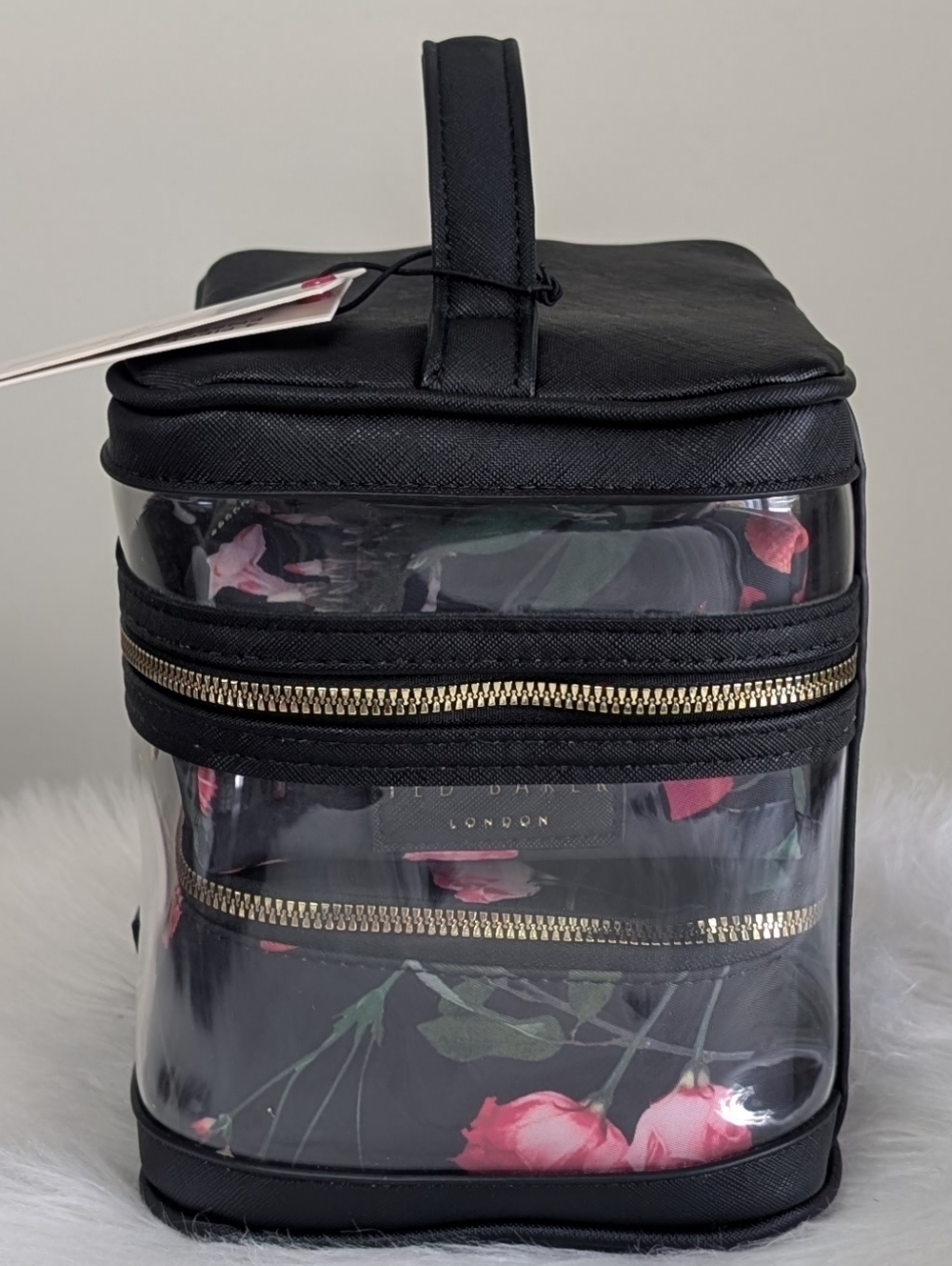 Ted Baker 4 Piece Nesting Cosmetic Bag Set, Scattered Bouquet Print 🌹 - Picture 5 of 16